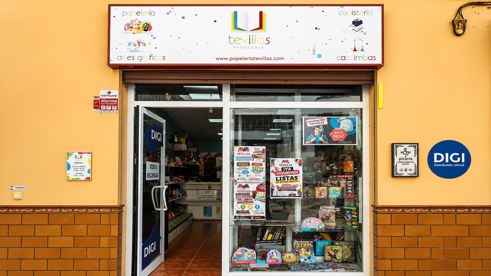 Fachada de Papelería Tevillas