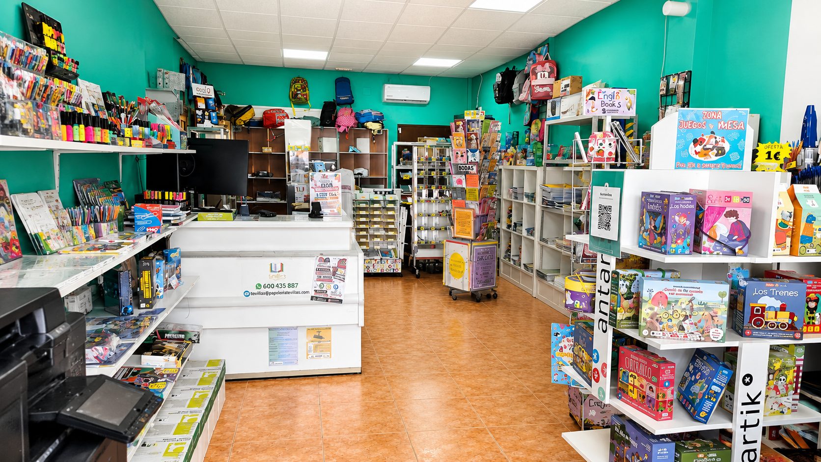 Interior de Papelería Tevillas